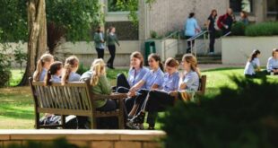 Cheltenham Ladies’ College: Ngôi Trường Nữ Lãnh Đạo Thượng Lưu