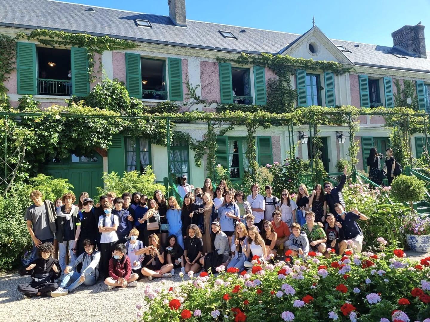 École des Roches: Ngôi Trường Nội Trú Hoàng Gia