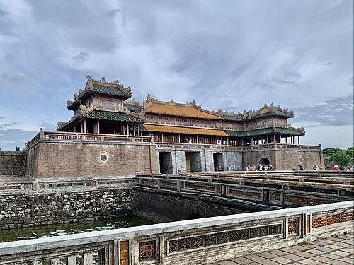học viện hoàng gia hà đông