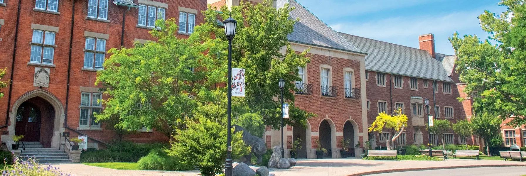 Ridley College: Trường Nội Trú Quý Tộc Canada