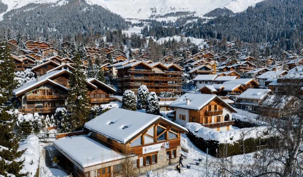 Verbier International School (VIS): Trường Nội Trú Giới Thượng Lưu